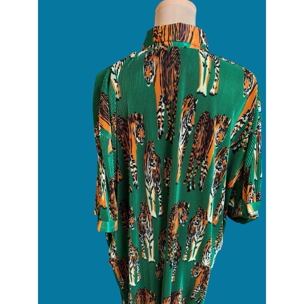 Dressed In Lala | So Far So Good Green Plisse Tiger Tail Maxi Dress | Worn Once - Picture 16 of 16